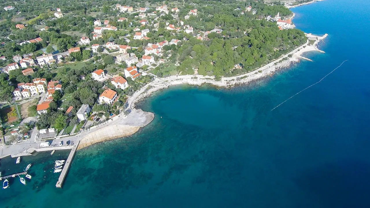 Apartments Del Sole Nerezine